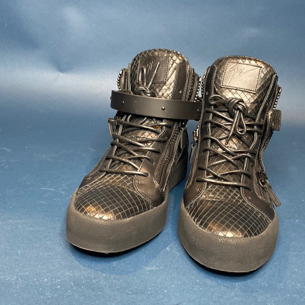 Giuseppe Boots